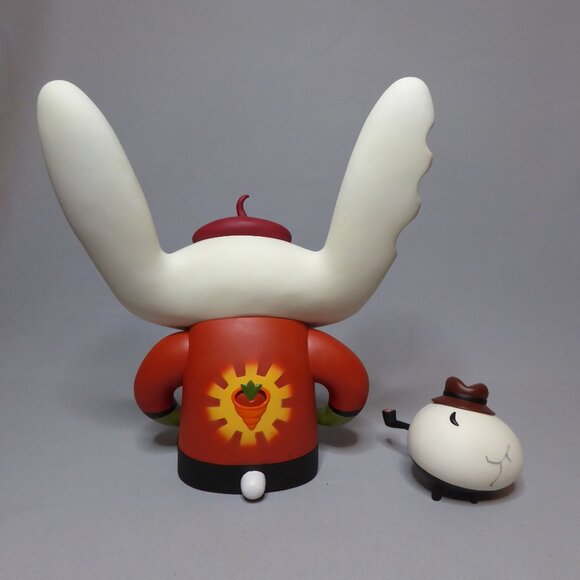 RARE NEW 2003 9” SCARY GIRL BUNNY BUNNIGURU EGG DESIGNER URBAN ART VINYL FIGURE - Picture 6 of 16